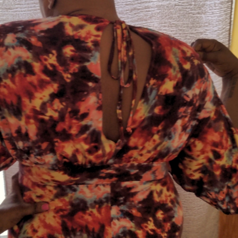 Dress - Picture 2 of 2